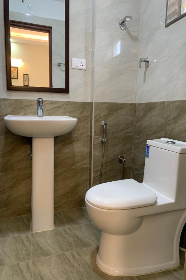 Vennela Hotel Apartments Bengaluru Zewnętrze zdjęcie