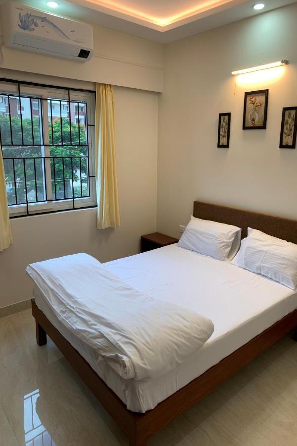Vennela Hotel Apartments Bengaluru Zewnętrze zdjęcie