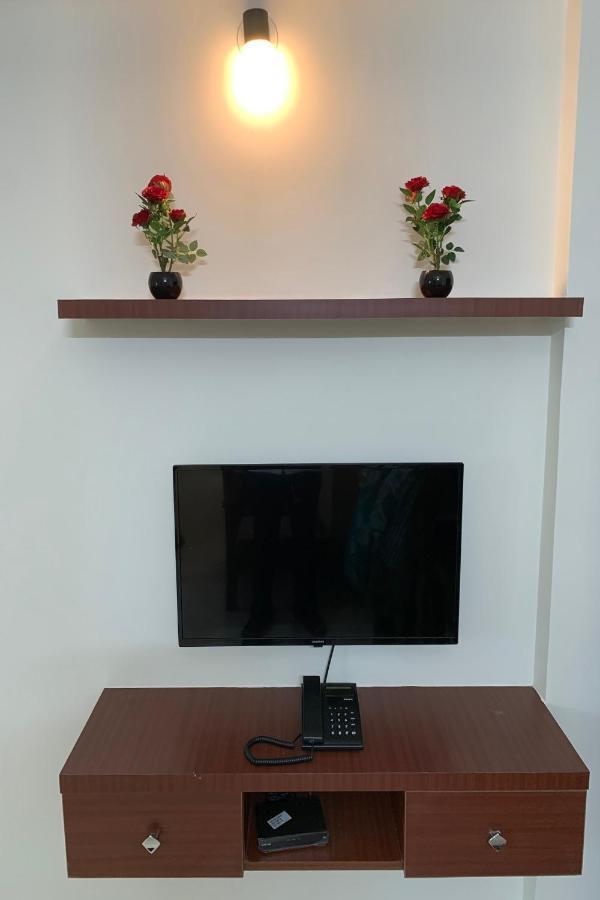 Vennela Hotel Apartments Bengaluru Zewnętrze zdjęcie